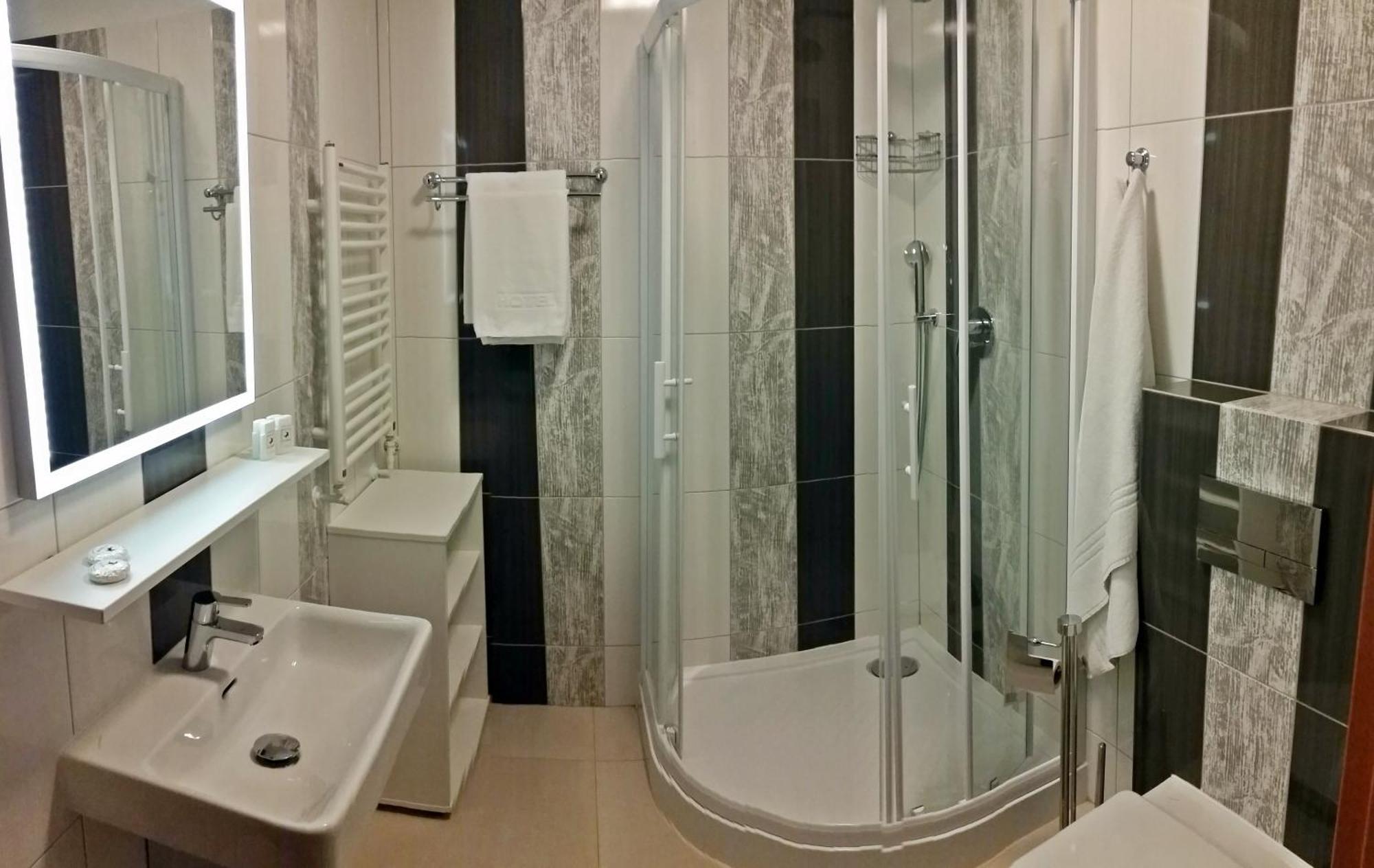 Hotel Sypniewo Margonin الغرفة الصورة